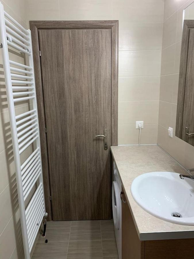 Renovated Apartment In The Center Of Larisa Extérieur photo